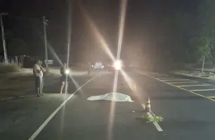 Colisão com cachorro na BR-343 deixa mulher morta e homem ferido no interior do PI (Foto: Reprodução/Canal 121)