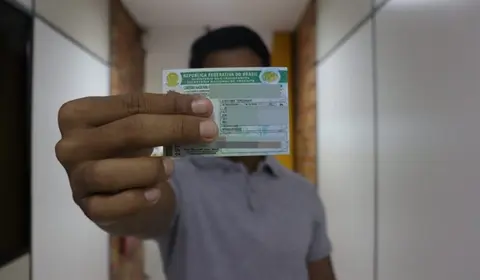 Detran e Seduc realizam aula inaugural do Programa CNH Social Estudantil