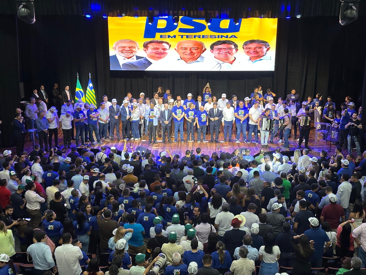 Encontro do PSD reúne lideranças para lançar Júlio César ao Senado