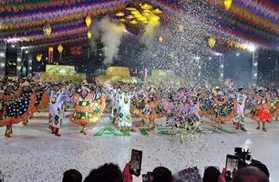 ‘Explosão Estrelar’ vence concurso de quadrilhas do Festival dos Cocais (Foto: Reprodução)
