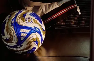 FIFA muda cores da bola para a semi e final da Copa do Mundo de Clubes (Foto: Reprodução/Redes Sociais)