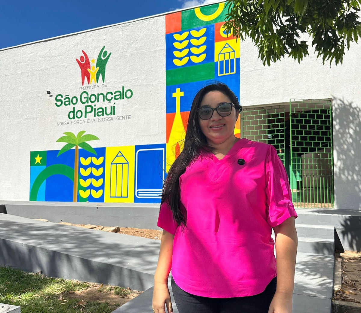 Gerlane Cabral visita obras do novo Centro Administrativo de São Gonçalo do Piauí