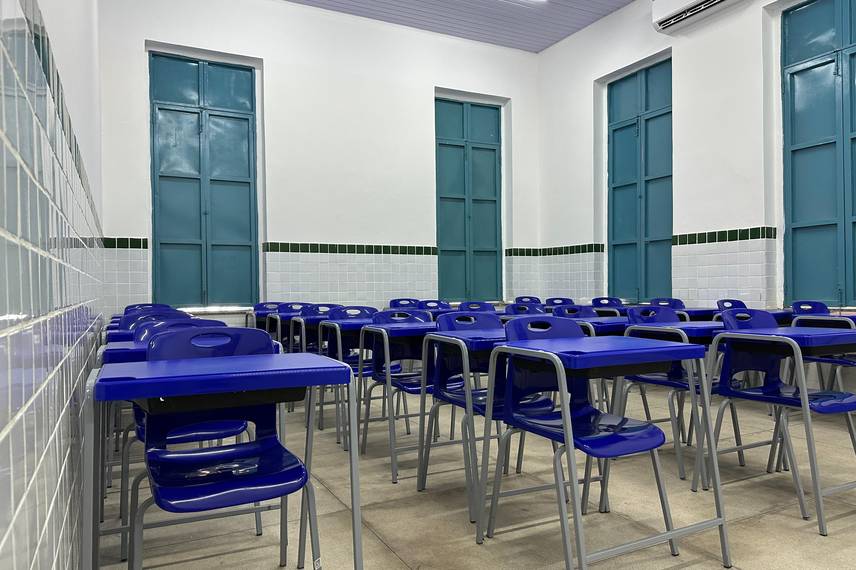 Governador inaugura escola, Espaço da Cidadania e asfalto em Altos Governador inaugura escola, Espaço da Cidadania e asfalto em Altos