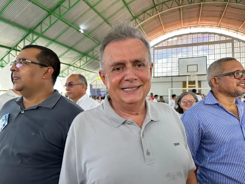 Governador inaugura escola, Espaço da Cidadania e asfalto em Altos