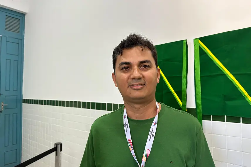 Governador inaugura escola, Espaço da Cidadania e asfalto em Altos