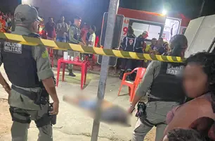 Homem conhecido como 'Buza' é executado a tiros na frente de bar em Regeneração (Foto: Reprodução)