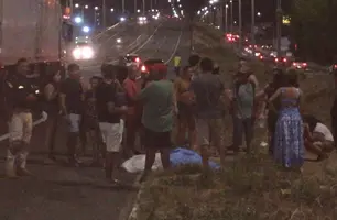Idoso morre atropelado ao tentar atravessar a BR-316, na zona Sul de Teresina (Foto: Reprodução)