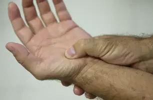 Lei passa a definir fibromialgia como deficiência em todo o país (Foto: Marcello Casal/Agência Brasil)