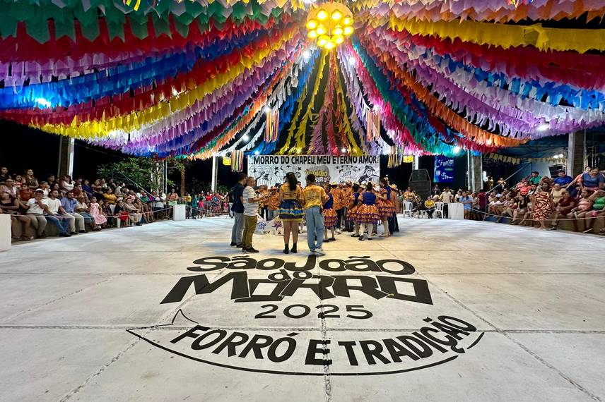 Morro do Chapéu do Piauí celebra a cultura nordestina no 'São João do Morro' Morro do Chapéu do Piauí celebra a cultura nordestina no 'São João do Morro'