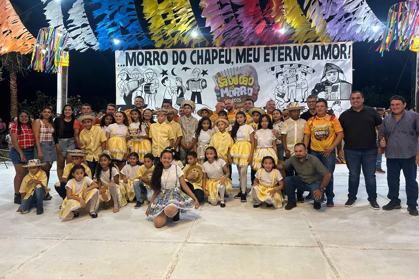 Morro do Chapéu do Piauí celebra a cultura nordestina no 'São João do Morro' Morro do Chapéu do Piauí celebra a cultura nordestina no 'São João do Morro'