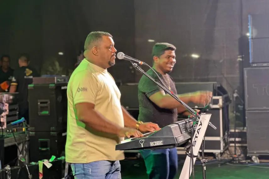 Palmeira do Piauí celebra 63 anos com shows de Amado Batista e Junior Vianna