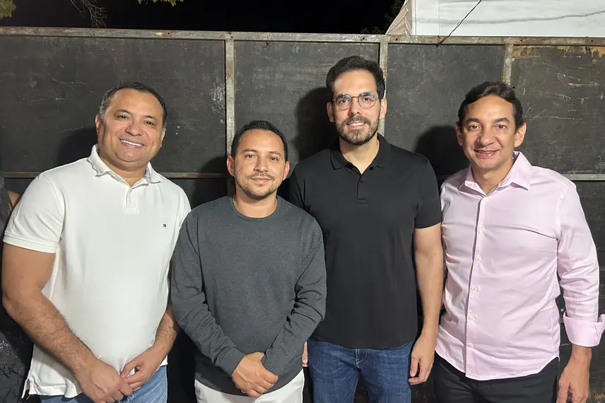 Palmeira do Piauí celebra 63 anos com shows de Amado Batista e Junior Vianna