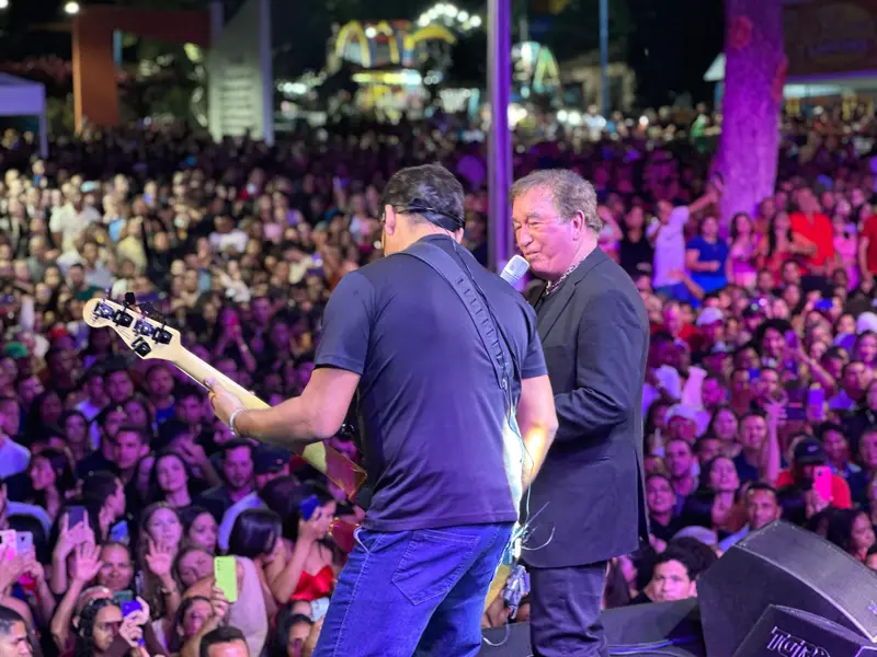 Palmeira do Piauí celebra 63 anos com shows de Amado Batista e Junior Vianna
