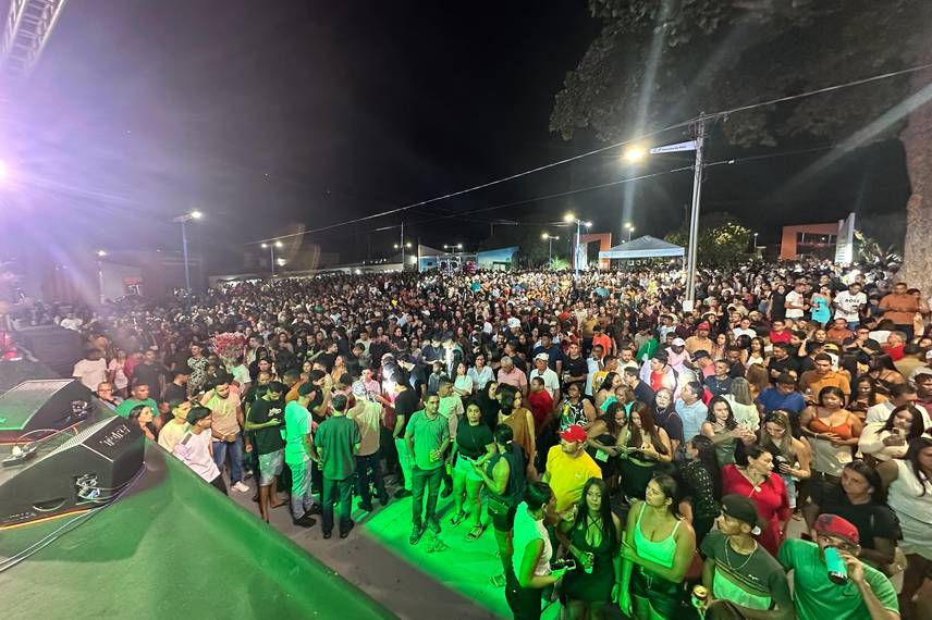 Palmeira do Piauí celebra 63 anos com shows de Amado Batista e Junior Vianna Palmeira do Piauí celebra 63 anos com shows de Amado Batista e Junior Vianna