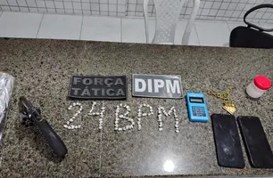 Polícia apreende menores com arma e mais de 80 pedras de crack no litoral do Piauí (Foto: Reprodução/SSP)