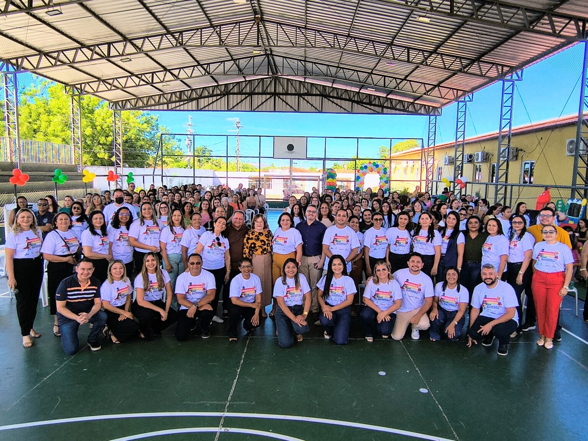 Prefeitura de Campo Maior realiza seminário com premiação a professores