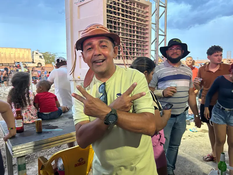 Tradicional corrida com cavalos empolga vaqueiros e moradores em Demerval Lobão