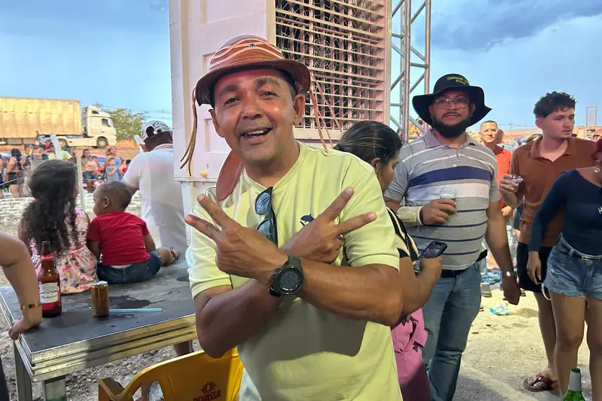 Tradicional corrida com cavalos empolga vaqueiros e moradores em Demerval Lobão