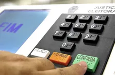 Prazo para tirar ou regularizar título de eleitor vai até 6 de maio