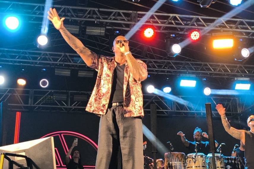 Urufolia 2025: primeira noite reúne multidão em Uruçuí ao som de Léo Santana Urufolia 2025: primeira noite reúne multidão em Uruçuí ao som de Léo Santana