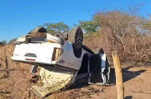 Acidente deixa um morto e quatro feridos na PI-140, entre Itaueira e Floriano (Foto: Divulgação/PMPI)