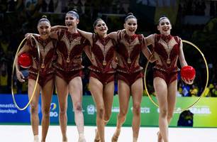 Ao som de “Evidências”, Brasil conquista prata na série mista (Foto: Melogym/CBG/Direitos Reservados Versão em áudio)