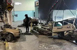 Carro parte ao meio em acidente em São Paulo; motorista e passageiro saem ilesos (Foto: Reprodução/X)