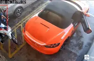 Casal faz arrastão em loja de veículos e foge em moto na zona Sul de Teresina (Foto: Reprodução)