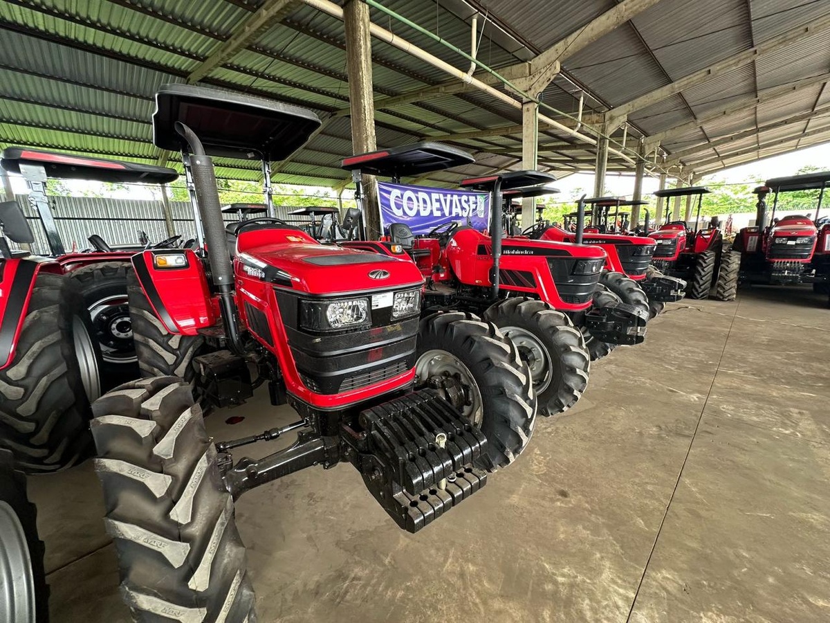 Codevasf realiza mega entrega a 35 municípios piauienses