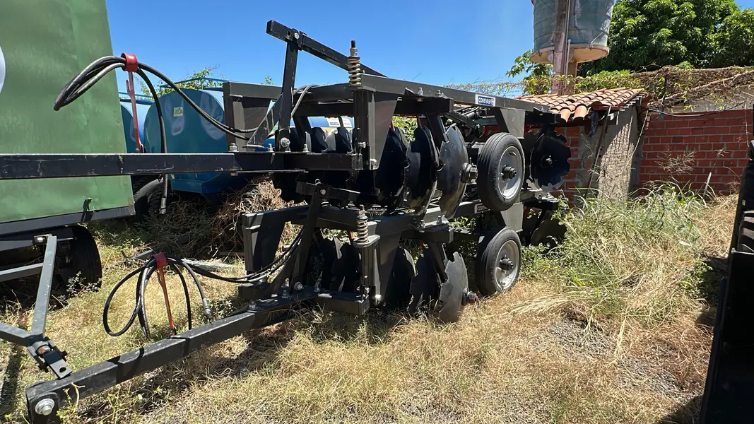 Codevasf realiza mega entrega a 35 municípios piauienses