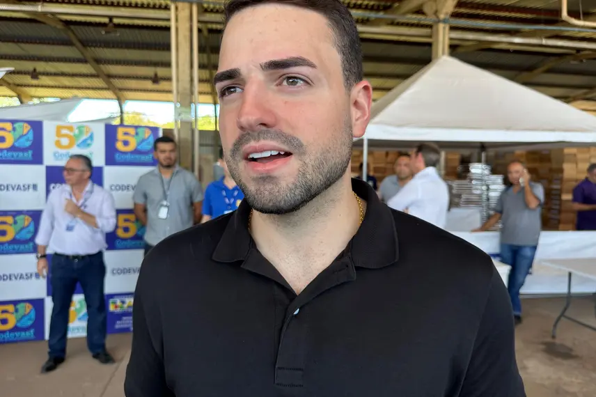 Codevasf realiza mega entrega a 35 municípios piauienses