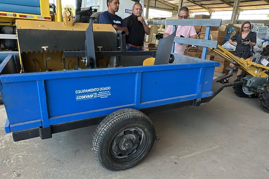 Codevasf realiza mega entrega a 35 municípios piauienses