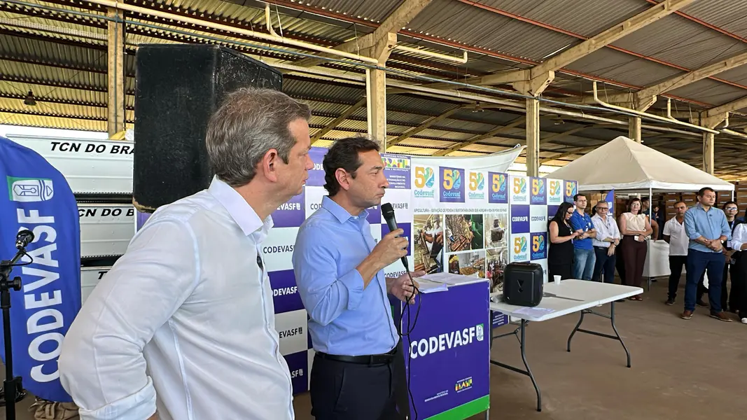 Codevasf realiza mega entrega a 35 municípios piauienses