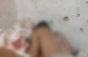 Criminosos invadem casa e executam jovem com vários tiros na zona Sul de Teresina (Foto: Reprodução)