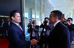 Davi recebe presidente do Equador e defende ampliação da cooperação bilateral (Foto: Waldemir Barreto/Agência Senado)