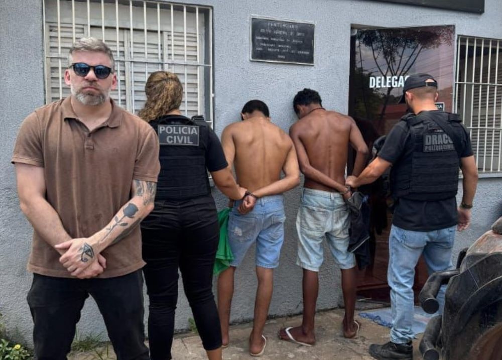 Dois homens são presos suspeitos de série de furtos na cidade de Altos