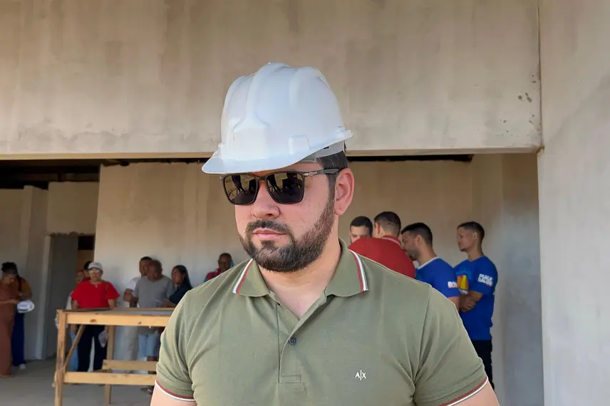 Fonteles cumpre agenda em Uruçuí com entregas e plenária do Diálogos pelo Piauí