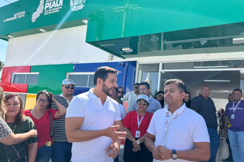 Fonteles cumpre agenda em Uruçuí com entregas e plenária do Diálogos pelo Piauí