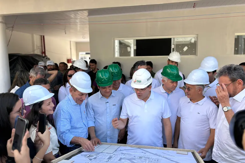 Fonteles cumpre agenda em Uruçuí com entregas e plenária do Diálogos pelo Piauí