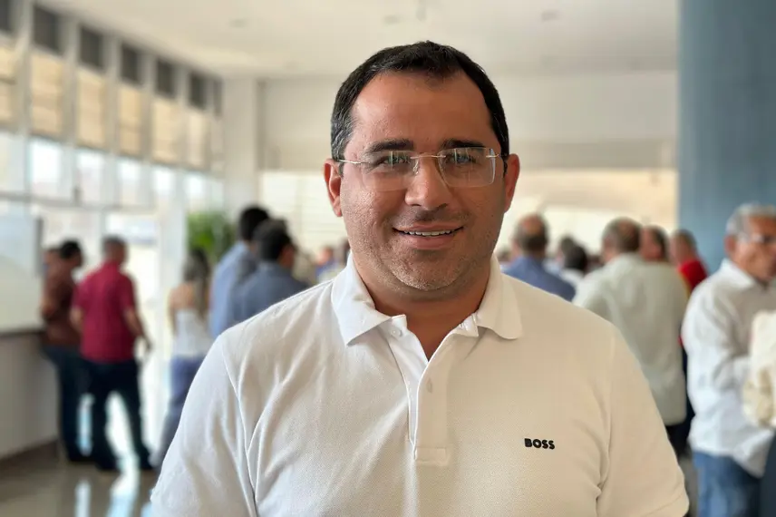 Governador entrega escola de tempo integral e visita obras em São Raimundo Nonato