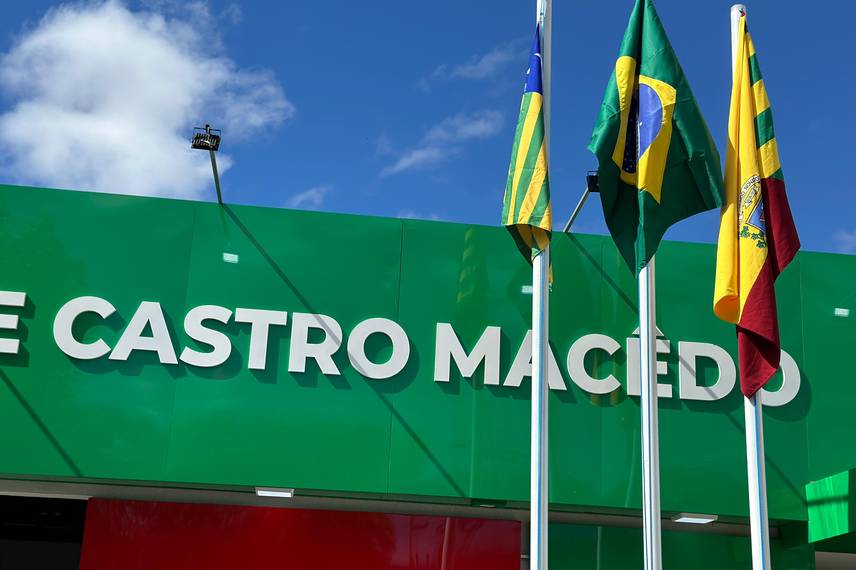 Governador entrega escola de tempo integral e visita obras em São Raimundo Nonato Governador entrega escola de tempo integral e visita obras em São Raimundo Nonato