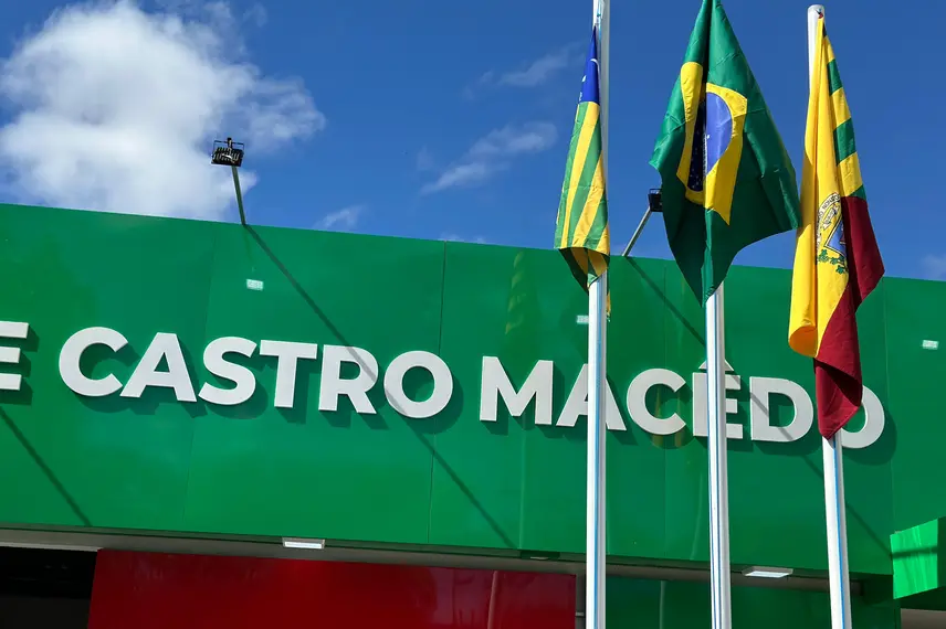 Governador entrega escola de tempo integral e visita obras em São Raimundo Nonato