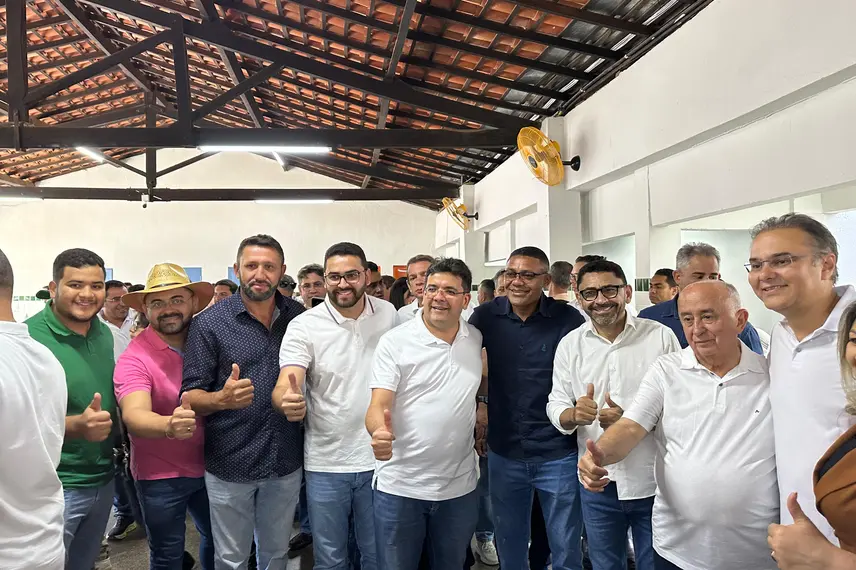 Governador entrega escola de tempo integral e visita obras em São Raimundo Nonato