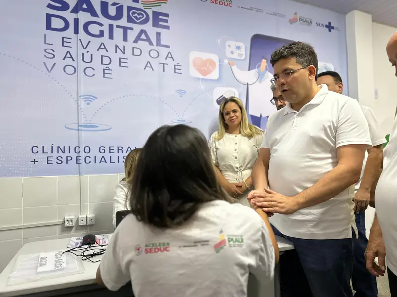 Governador entrega escola de tempo integral e visita obras em São Raimundo Nonato