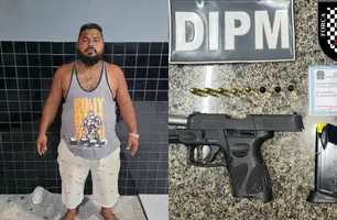 Homem é preso após ameaçar adulto e duas crianças com arma de fogo em Parnaíba (Foto: Divulgação/PMPI)