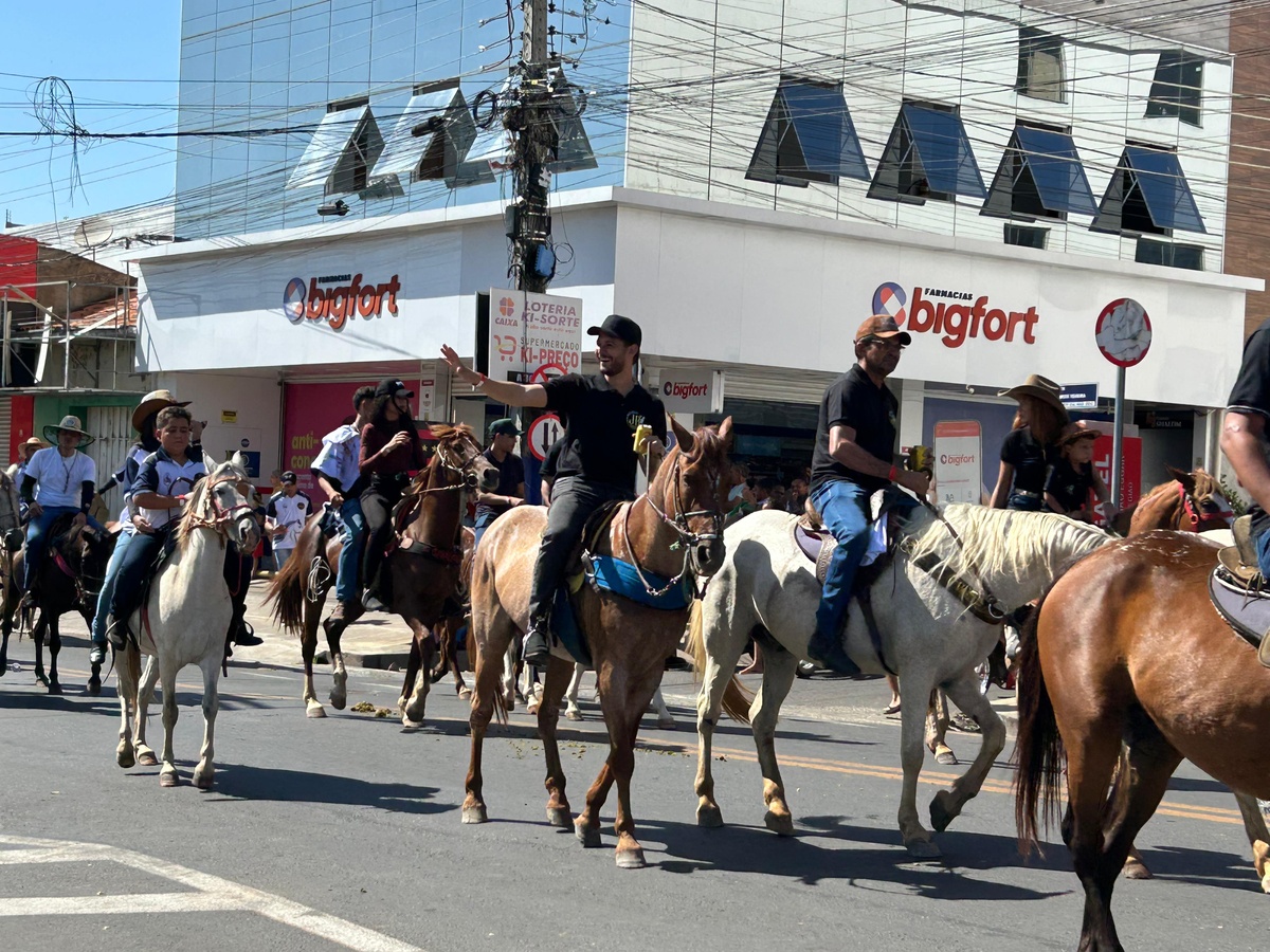 Mega Cavalgada dos Festejos de Água Branca