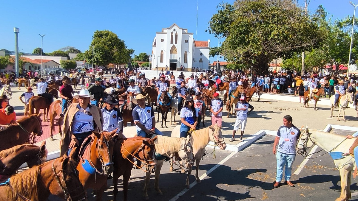Mega Cavalgada dos Festejos de Água Branca