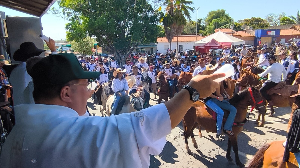 Mega Cavalgada dos Festejos de Água Branca