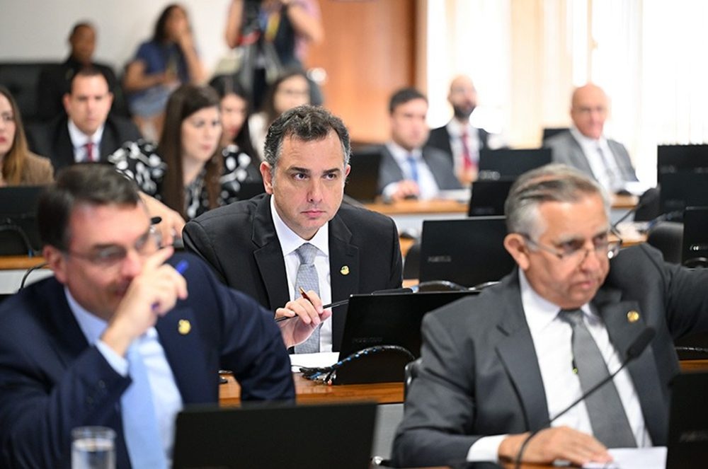 Pacheco justificou a criação dos cargos falando das demandas judiciais em Minas Gerais