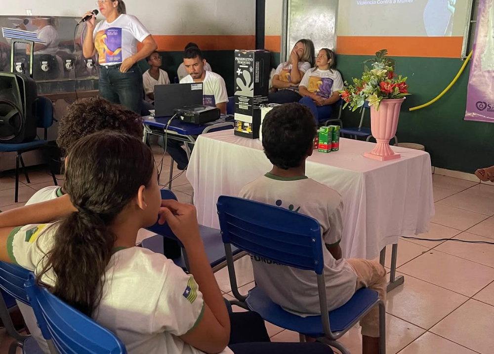 Passagem Franca realiza palestra sobre o Agosto Lilás na Escola Abdias Francisco
